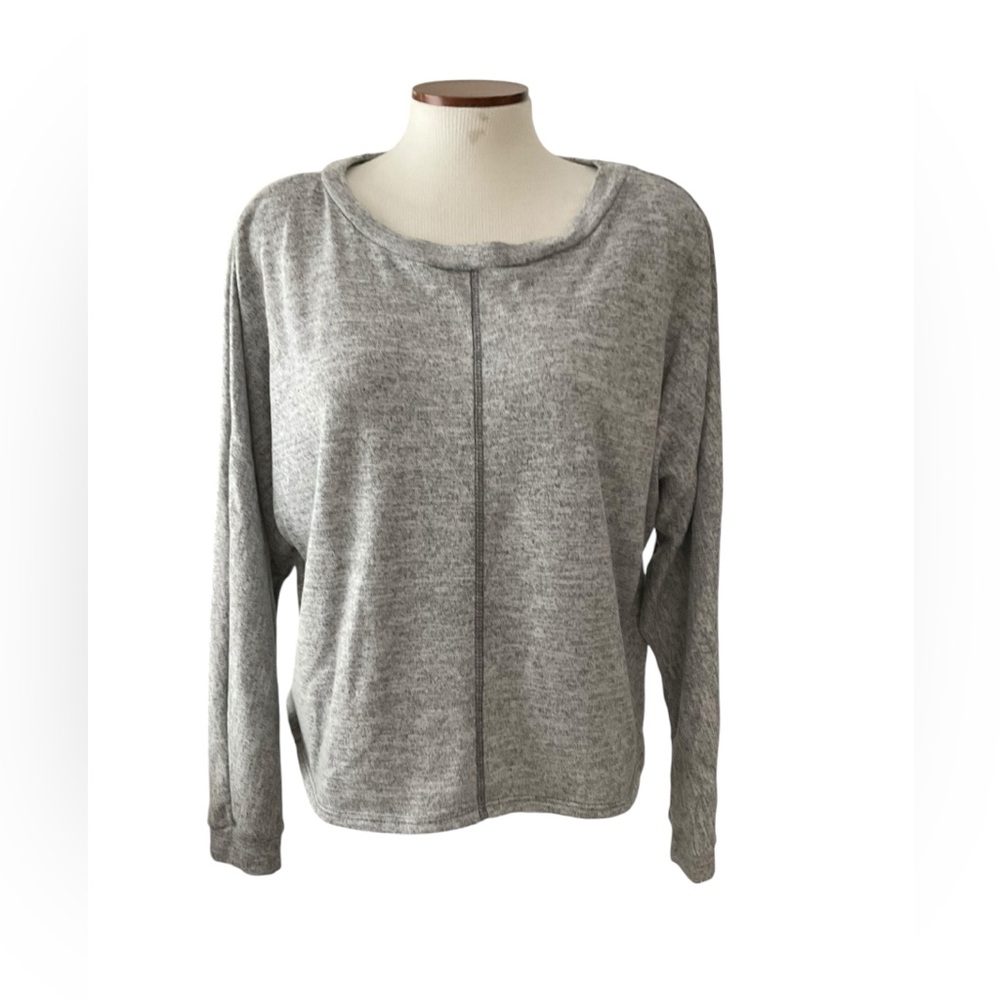 FORGOTTEN GRACE Women’s Top Polyester Gray Size Medium